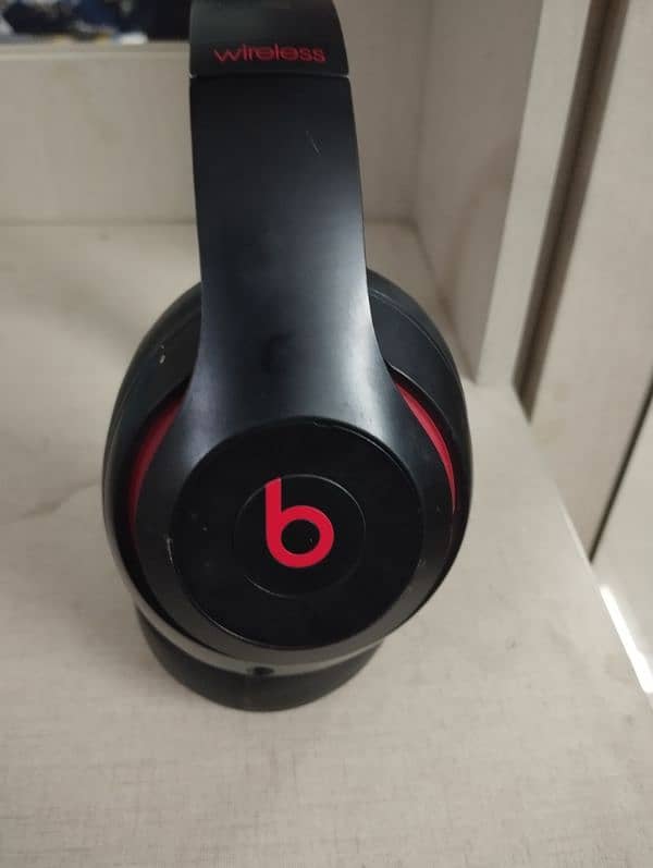 Original BEATS Studio 3 Headphones 2