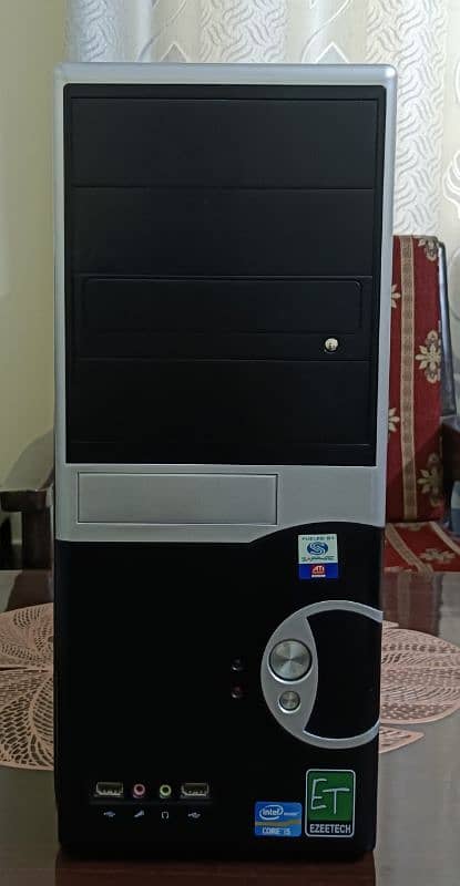 Computer Desktop 0