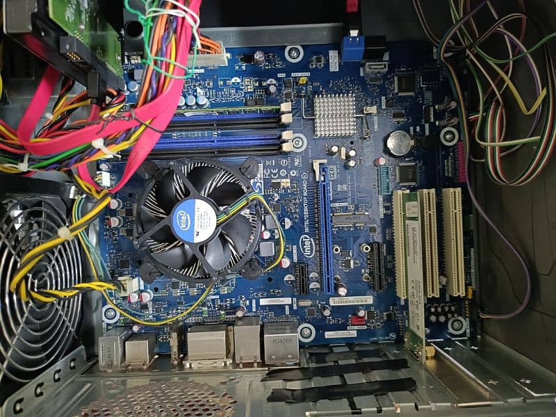 Computer Desktop 3