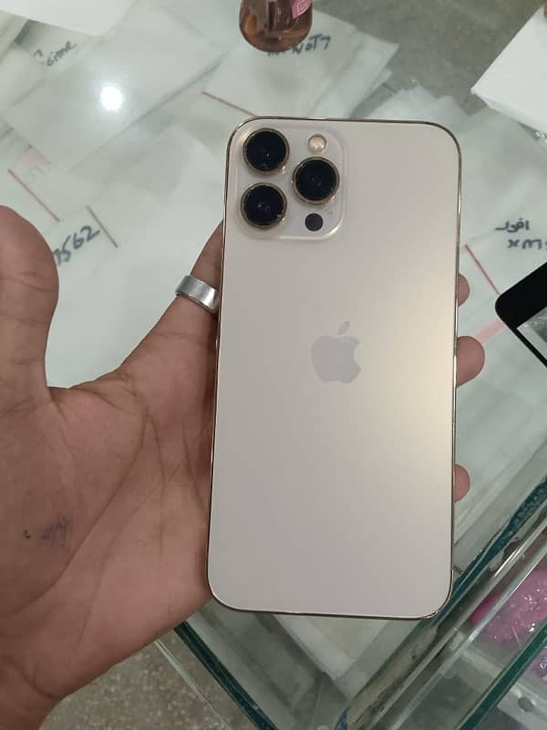 i phone 13pro max 256gb pta approved gold 6