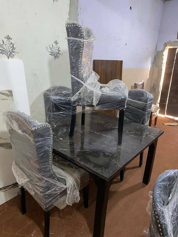 DINING TABLE DINING CHAIRS SET 2