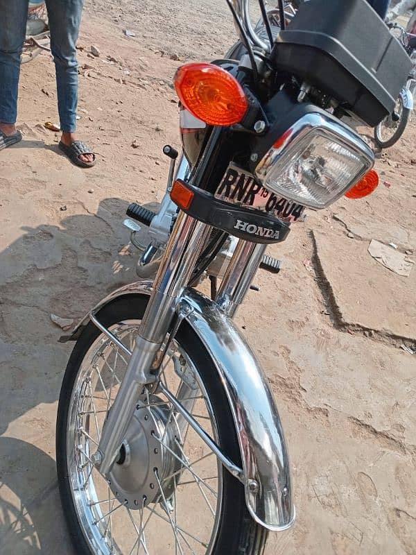 Honda  CG 125  2015 Model for sale 8