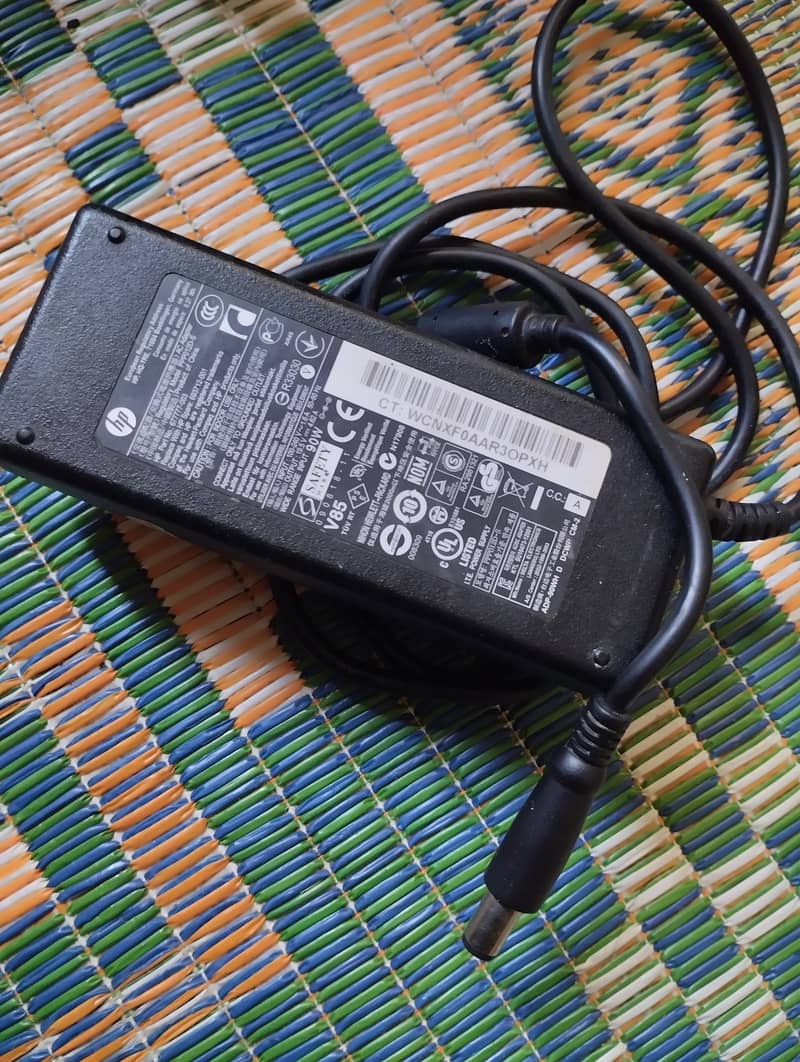 HP Laptop charger 2