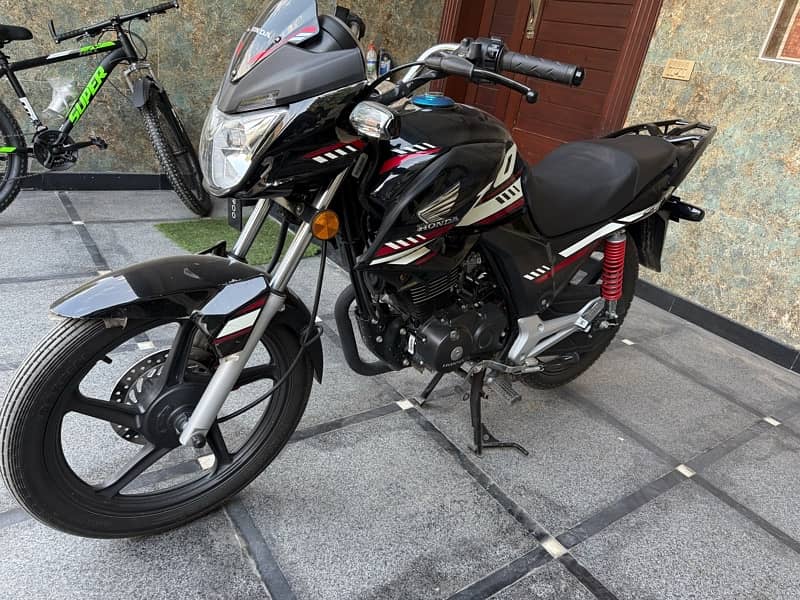 Cb 150F Brand New Condition 2