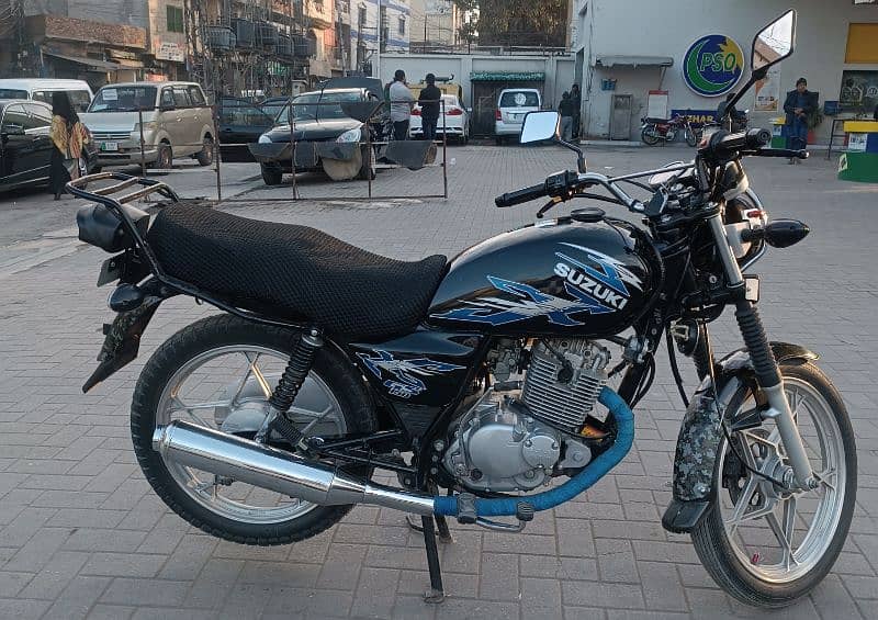 Suzuki GS 2