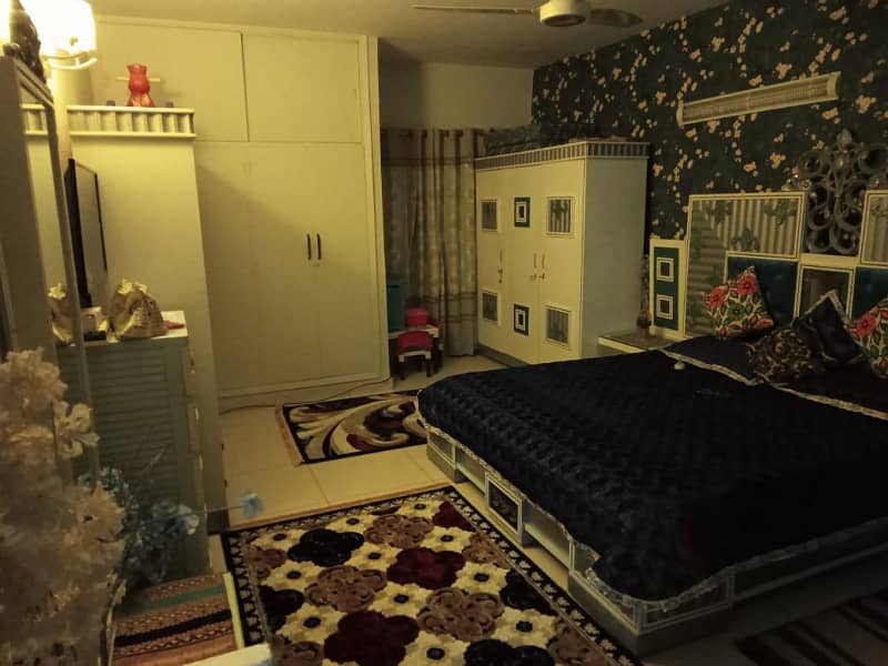 1 FLOOR PORTION FOR RENT IN GULSHAN E IQBAL 2