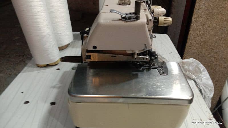 Piko and overlock machine 2