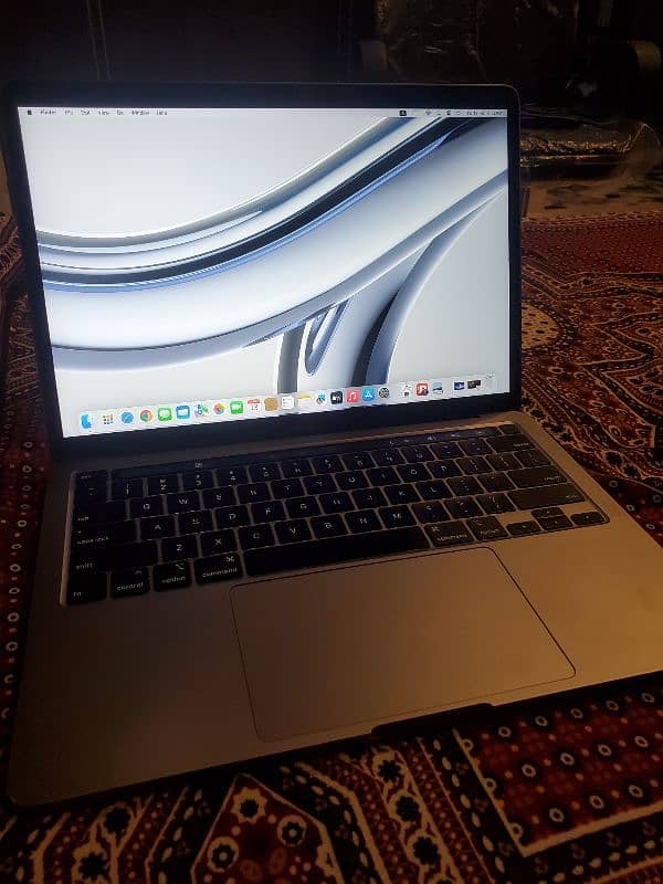 MacBook Pro Intel i5 2020 2