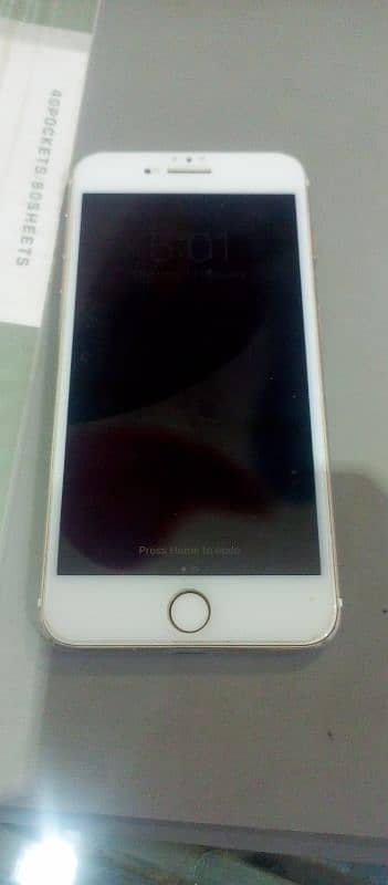 I phone 7 plus non pta 128 10/9 0