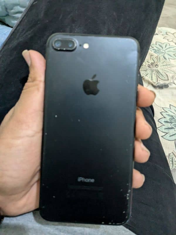 iphone 7plus 32gb pta approved 4