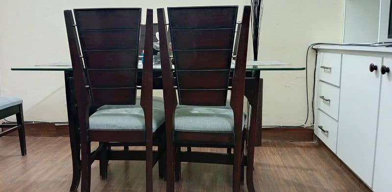 URGENT SALE of Dining Table with 6 chairs 1