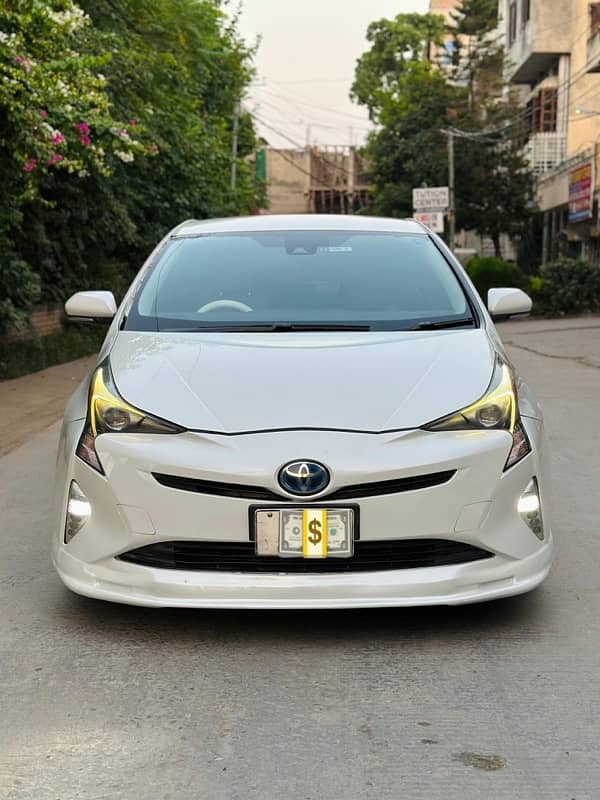 Toyota Prius 2017 0