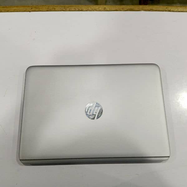 HP Elitebook 1040 Polio i5 6th 8gb 256ssd touch screen 2