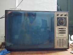 antique old black and white tv