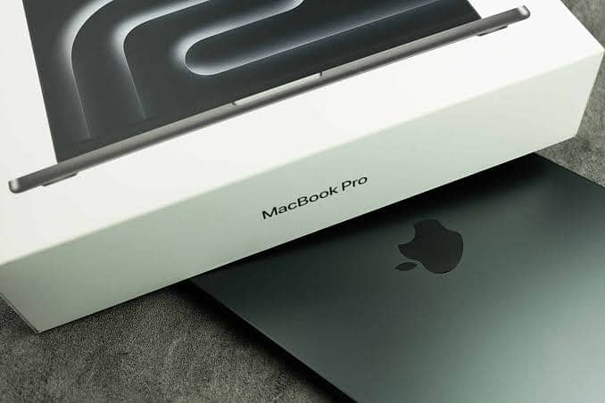 Macbook Air BOX PACK | NON ACTIVE | 512 GB 16 UNIFIED MEMORY 2