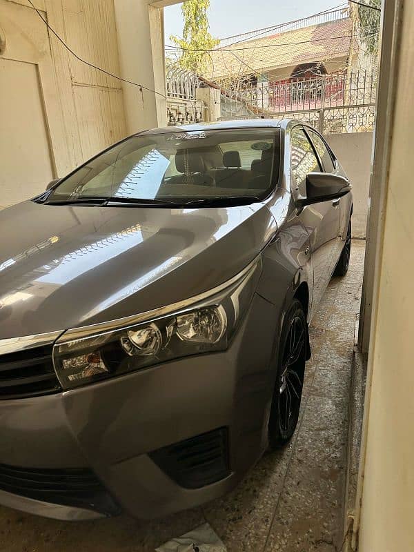 Toyota Corolla GLI 2016 model grey original color 2