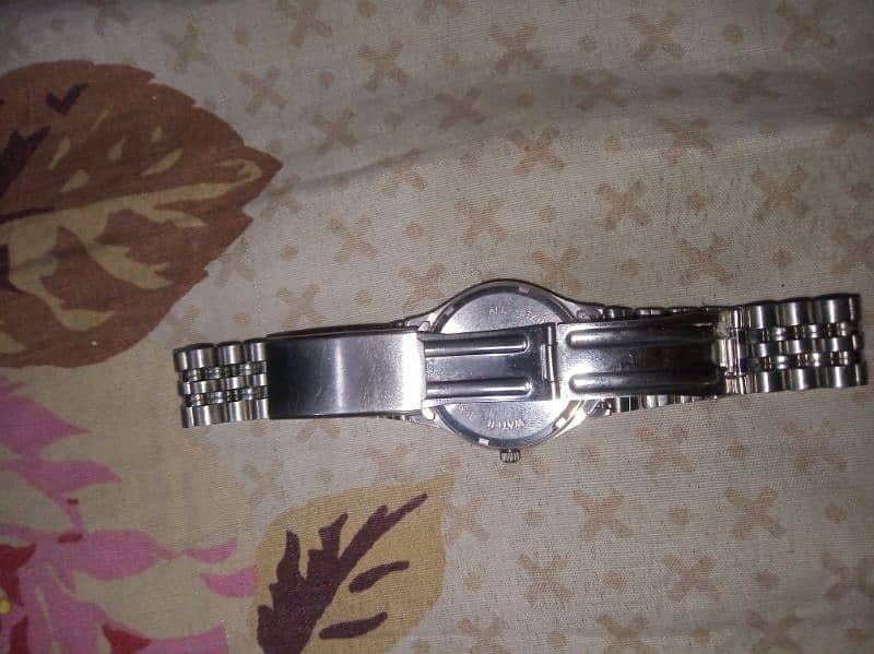 zeenat original watch 1