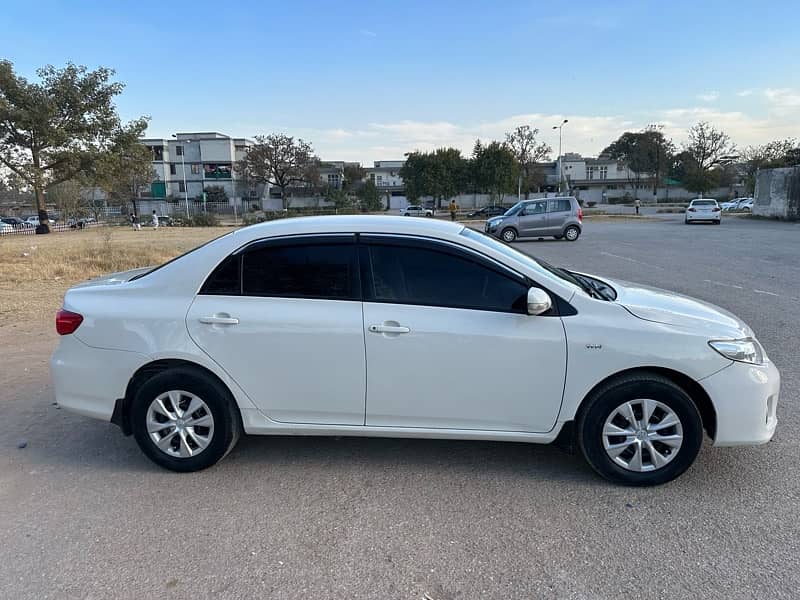 Toyota Corolla XLI 2013 4