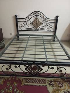 Urgent sale iron bed set best condition