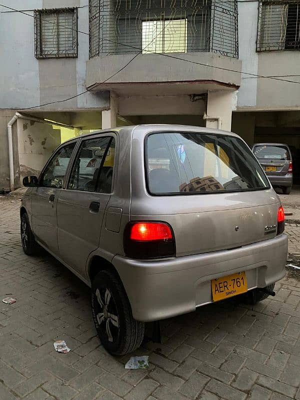 Daihatsu Cuore 2003 3