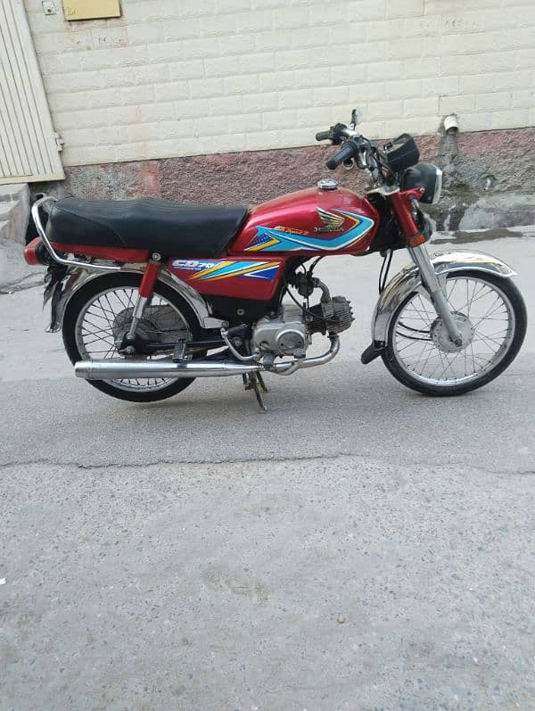 Honda CD 70 2019 4