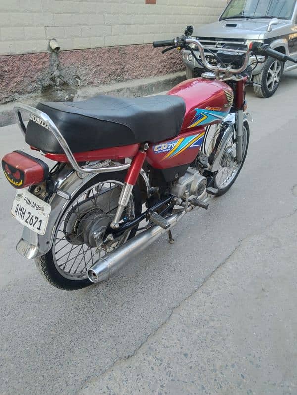 Honda CD 70 2019 5