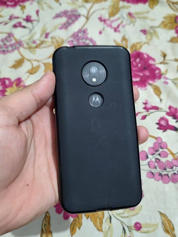 Motorola G7 Play 0