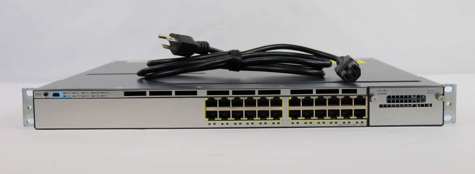 Cisco Catalyst 3750-X 24-Port Gigabit  PoE + 6