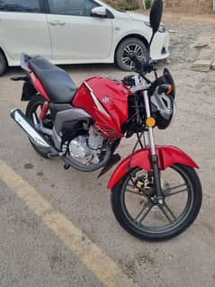 SUZUKI GSX 125cc (APL-24)