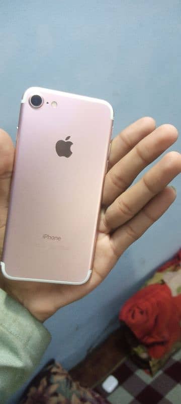 I phone 7 non factory 128gb all ok 03226129824 6