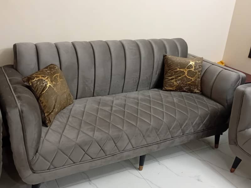 Brand new sofa set 1