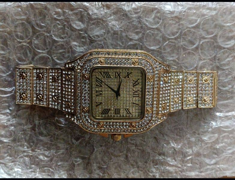 Fake diamond watch for sale. Discount available 3