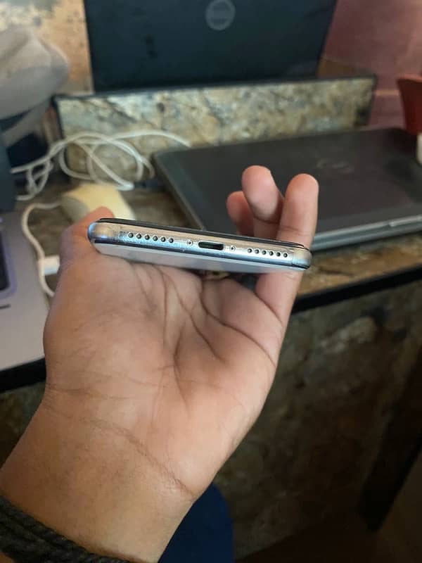 iPhone X 256GB For Sale – Face ID Working 1