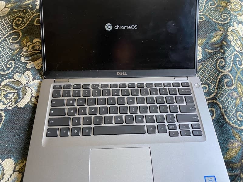 Dell latitude 5400 All okay chrome book 1