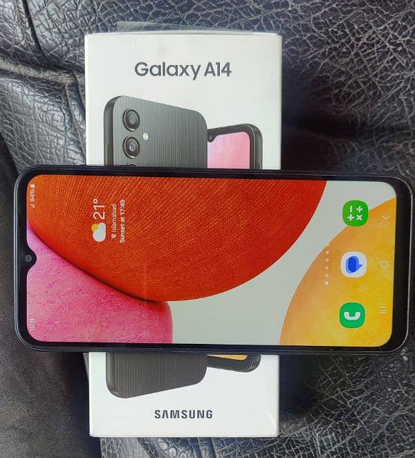 Galaxy Samsung A14 ( in varanty) 2