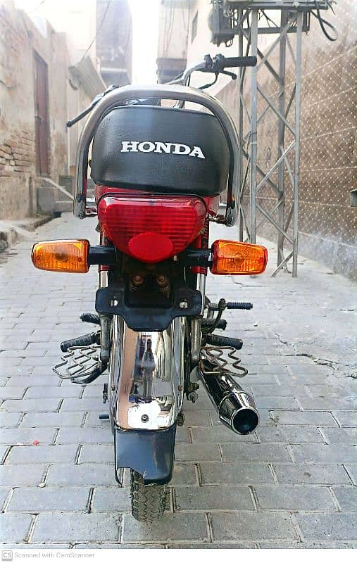 Honda 70cc 2022 0/3/4/4/1/3/2/8/1/0/5 3