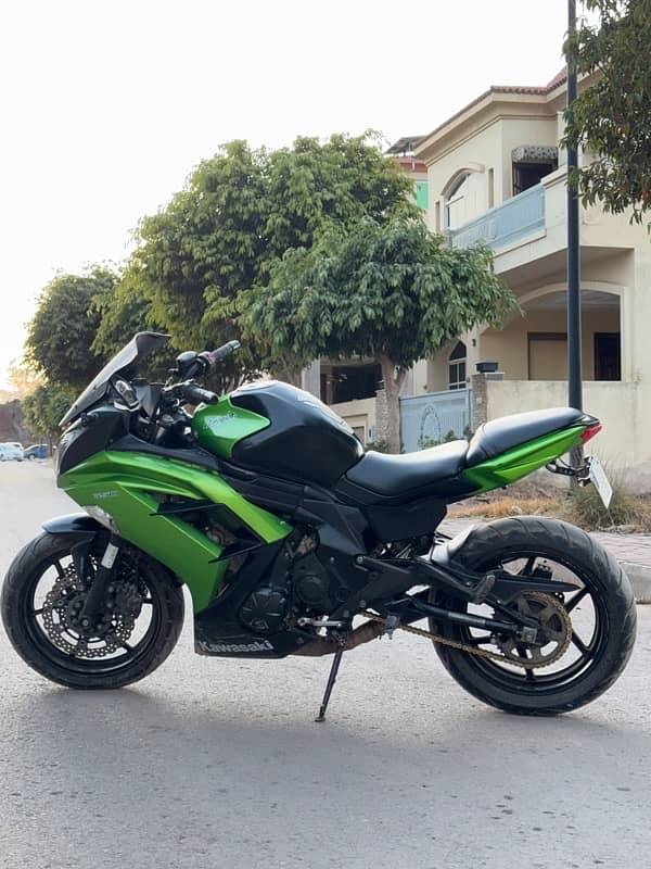 Kawasaki Ninja 650 (2014) – New Engine, Custom Exhaust & Free Gear! 1