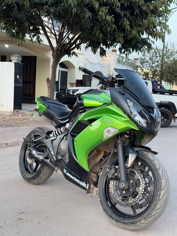 Kawasaki Ninja 650 (2014) – New Engine, Custom Exhaust & Free Gear! 6