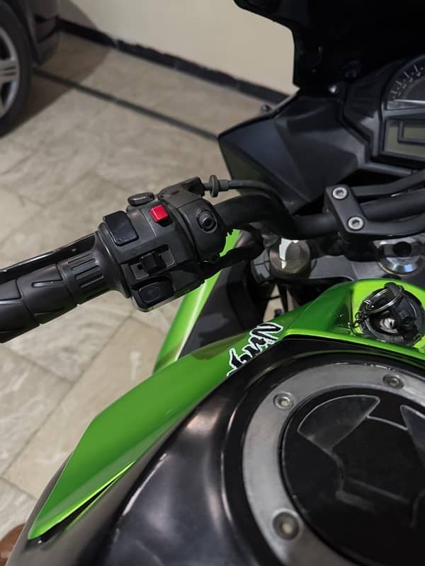 Kawasaki Ninja 650 (2014) – New Engine, Custom Exhaust & Free Gear! 9