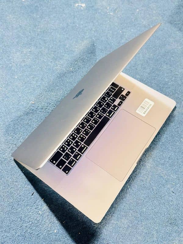 Macbook pro 15 inch, 2019/Core i9 0