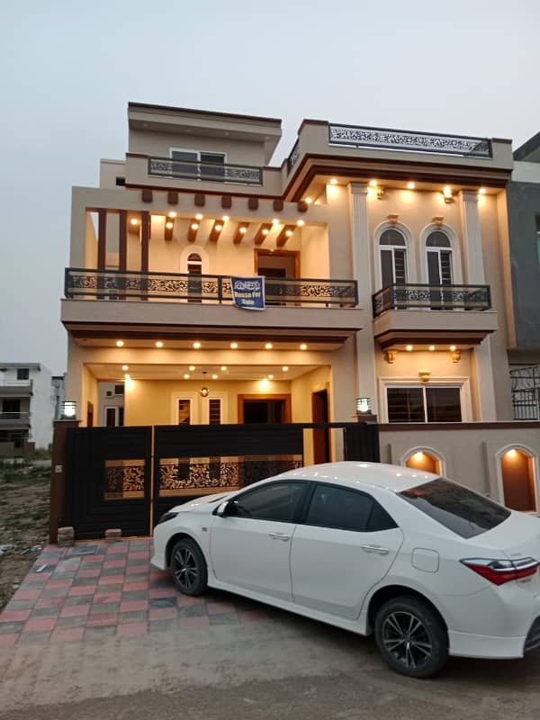 7 Marla Brand New House For Sale 0