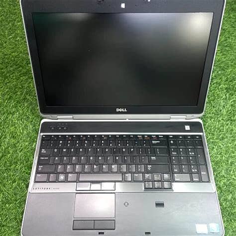 DELL LATITUDE E6530 WITH 8 GB RAM AND 512GB SSD AND 4GB GRAPHICS CAR 1