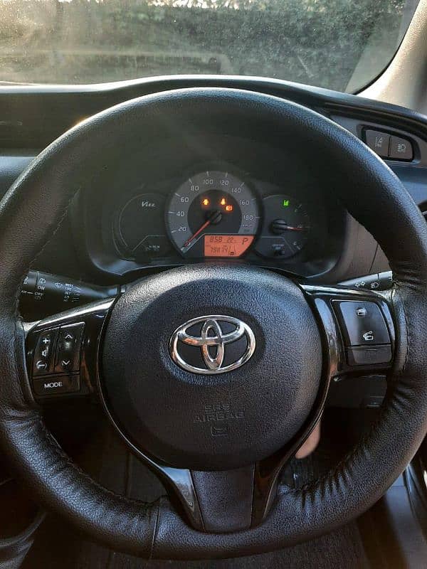 Toyota Vitz 2019 8