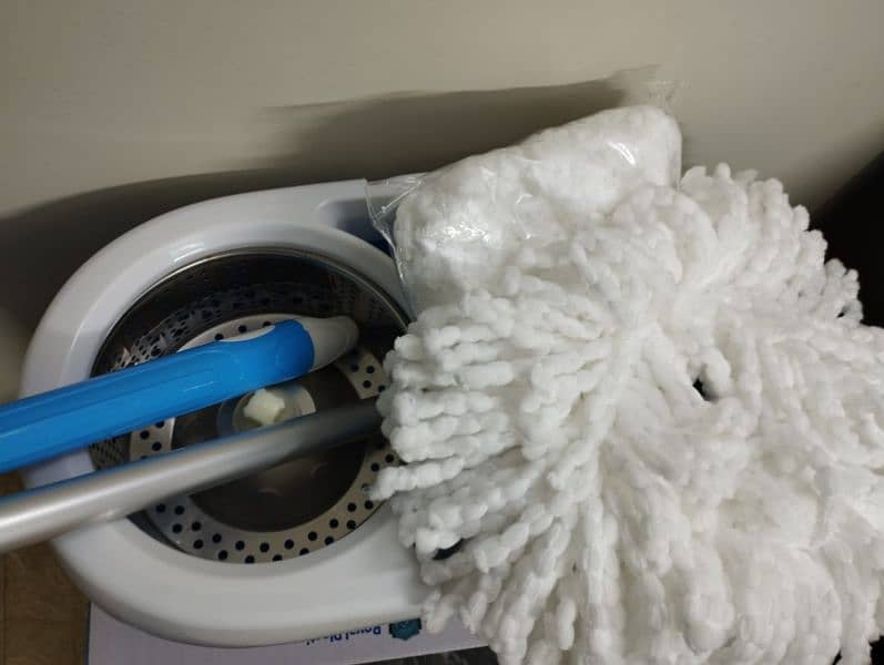 360° Spin Mop With Bucket, Spin Mop For Floor Cleaning 5