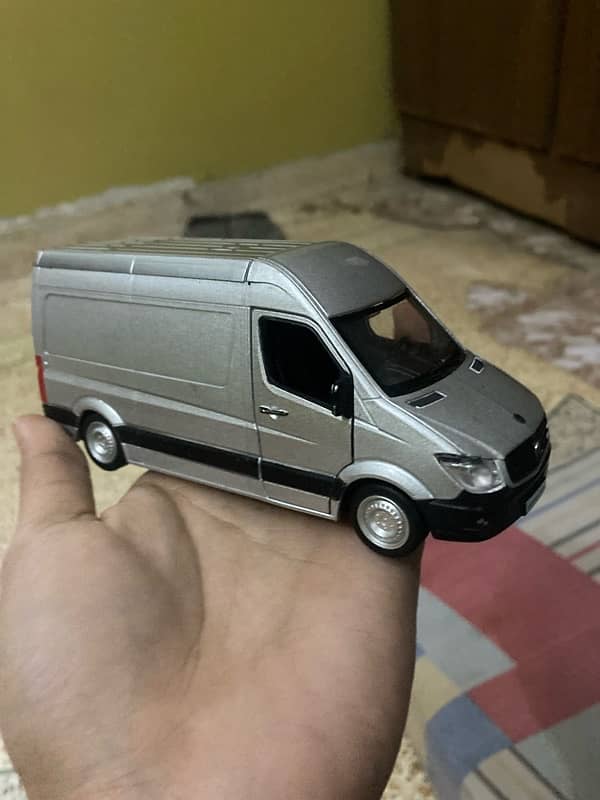 Diecast Sprinter Van China import 7