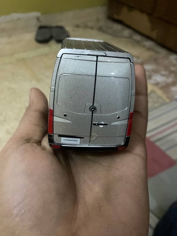 Diecast Sprinter Van China import 8