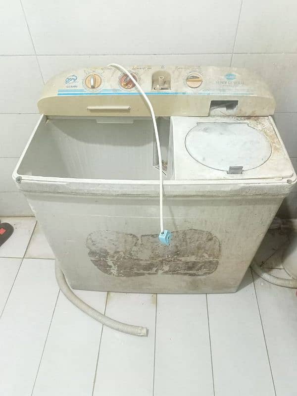 Super General washing w dryer 0