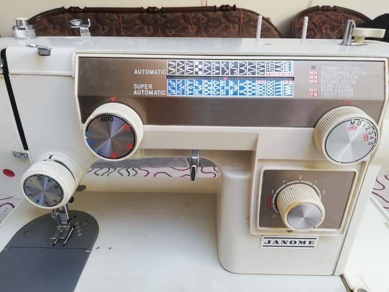 Janome Super Automatic Sewing Machine 6