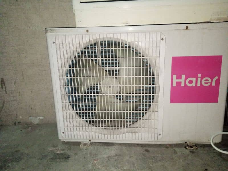 haier split AC 1 ton lcd model 0