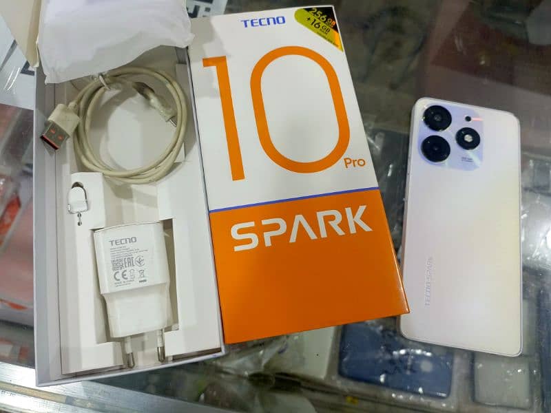 Spark  10 pro 8/256 In warranty 8